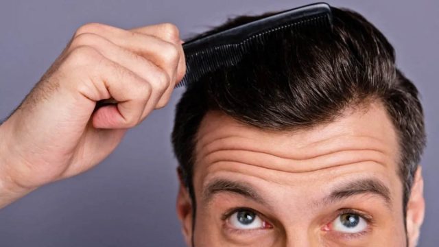 Cuidado y mantenimiento del pelo, según los tipos de cabello de hombres.